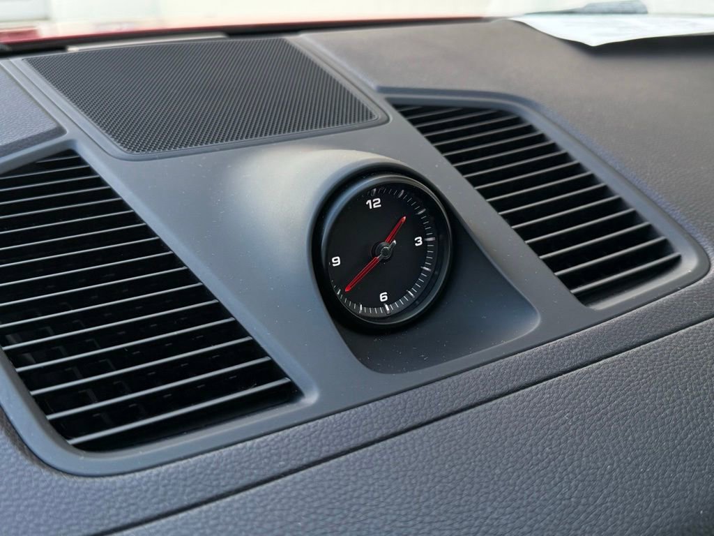 Used 2023 Porsche Cayenne image 27