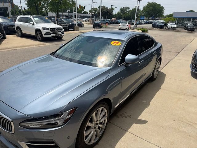 Used 2017 Volvo S90 T6 Inscription w/ Vision Package AWD/4WD image 4