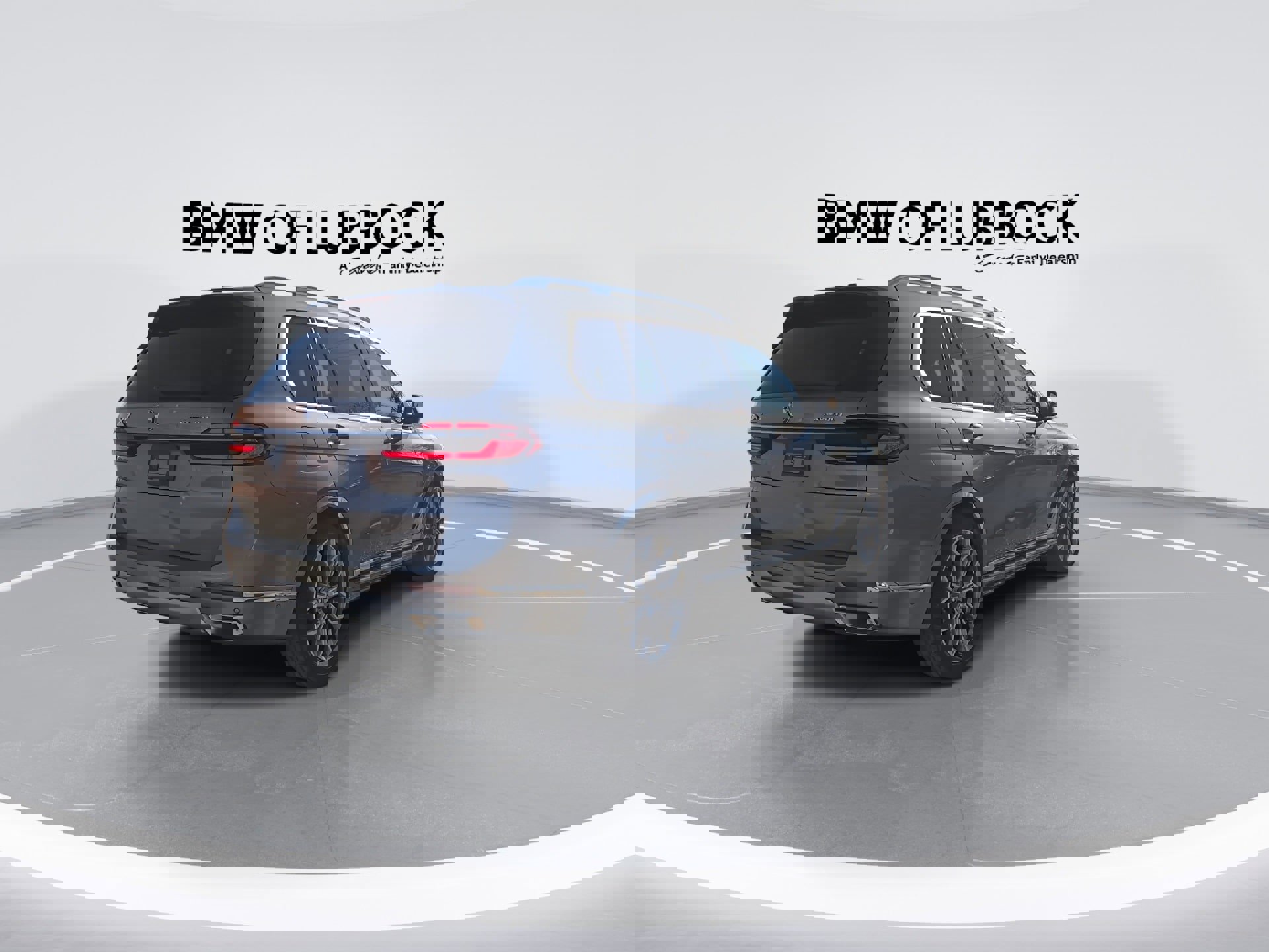 Certified 2024 BMW X7 xDrive40i image 8