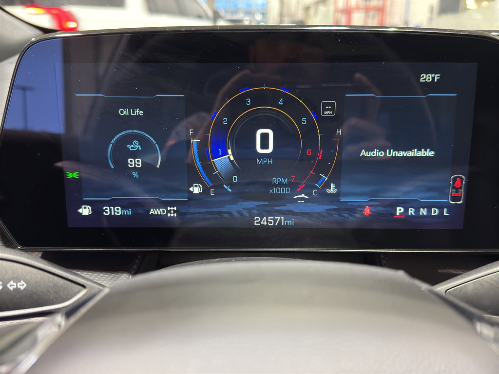 Used 2025 Chevrolet Equinox LT w/ Convenience Package II image 28