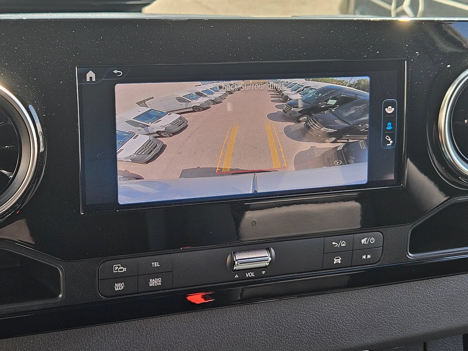New 2025 Mercedes-Benz eSprinter 170 Cargo image 27