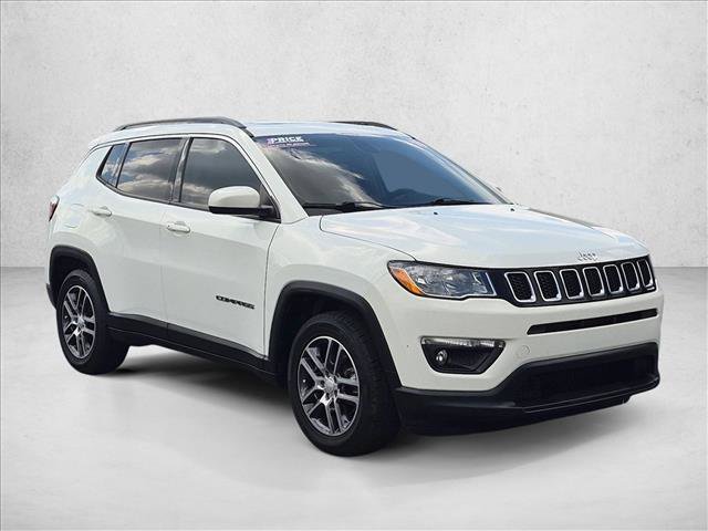 Used 2019 Jeep Compass Latitude FWD image 3