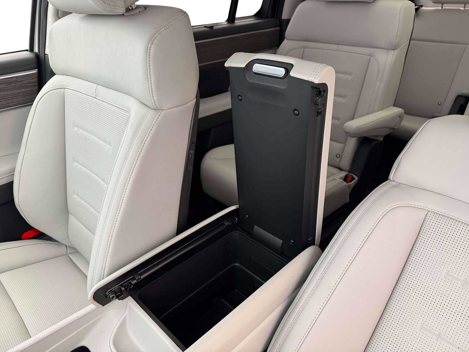 New 2026 Hyundai Santa Fe Calligraphy image 19