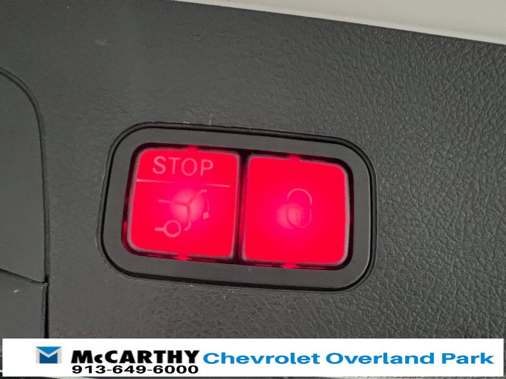 Used 2021 Mercedes-Benz GLS 450 4MATIC image 33