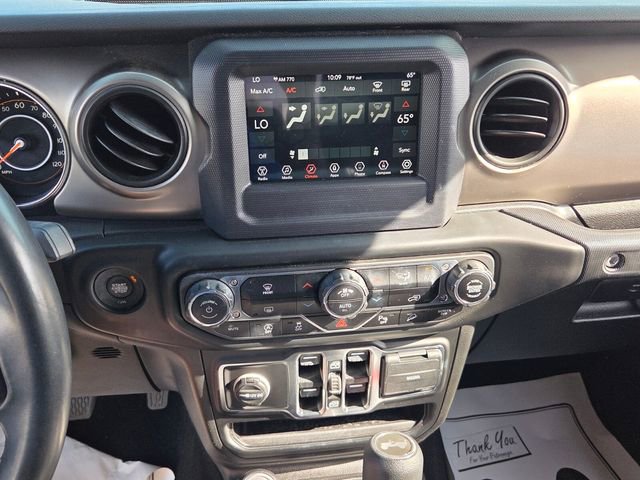 Used 2020 Jeep Wrangler Unlimited Sport AWD/4WD image 17