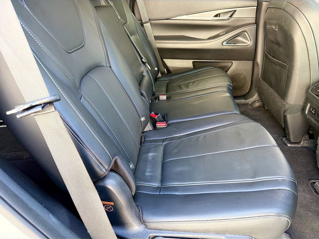 Used 2022 INFINITI QX60 Luxe w/ Performance Audio Package image 30