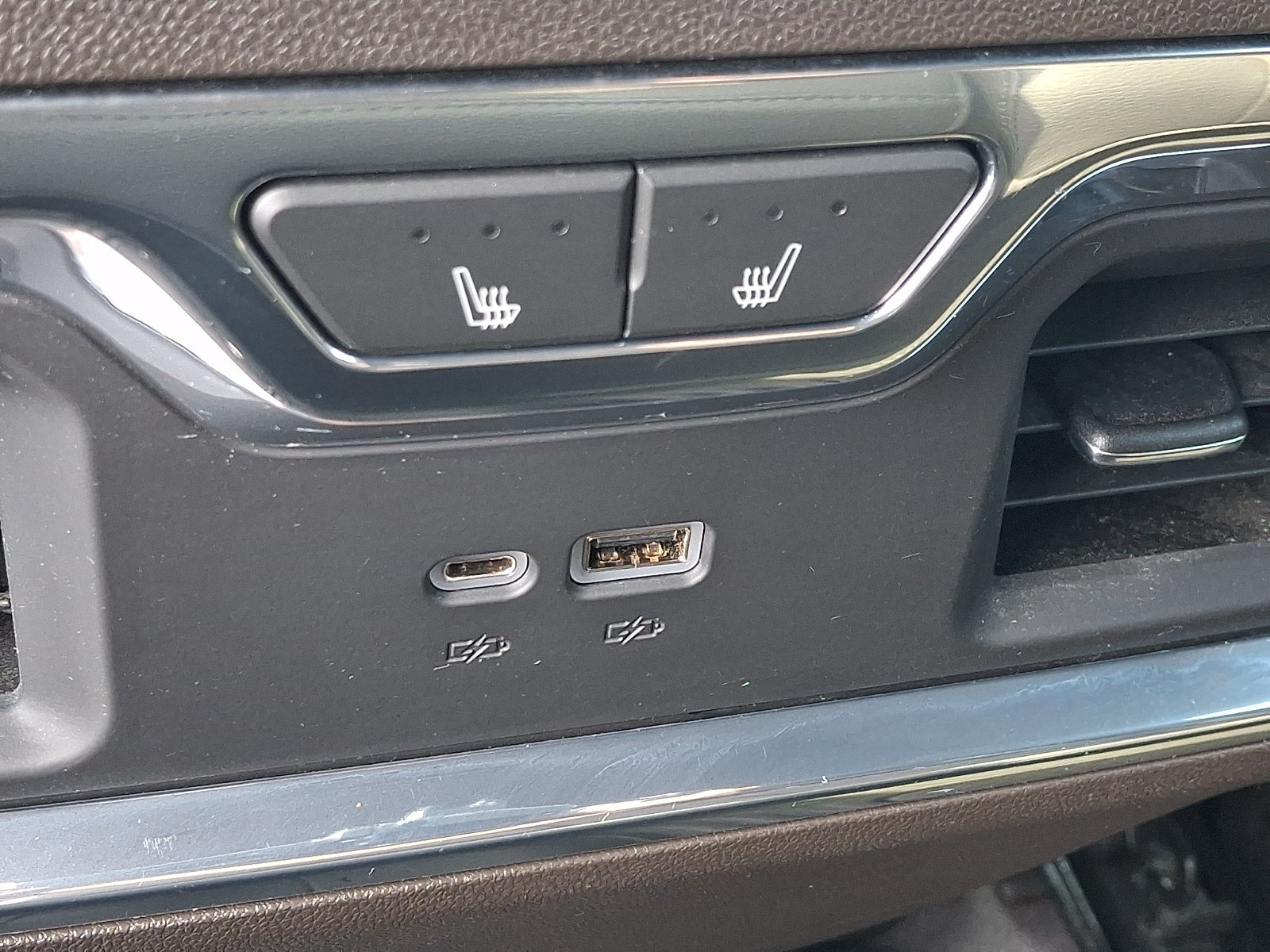 Certified 2023 GMC Sierra 1500 Denali AWD/4WD image 11