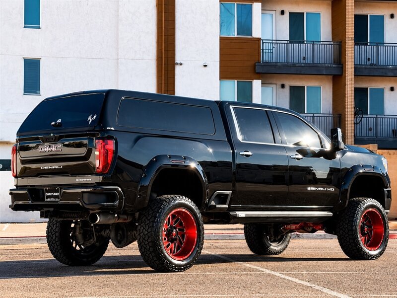 Used 2020 GMC Sierra 2500 Denali AWD/4WD image 5