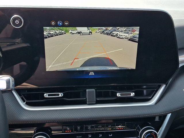 Used 2026 Chevrolet Equinox LT FWD image 18