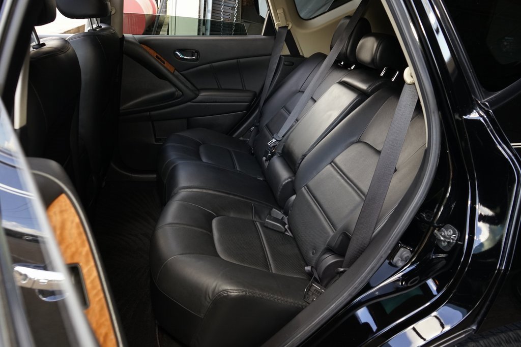 Used 2014 Nissan Murano LE w/ Platinum Edition Package image 19