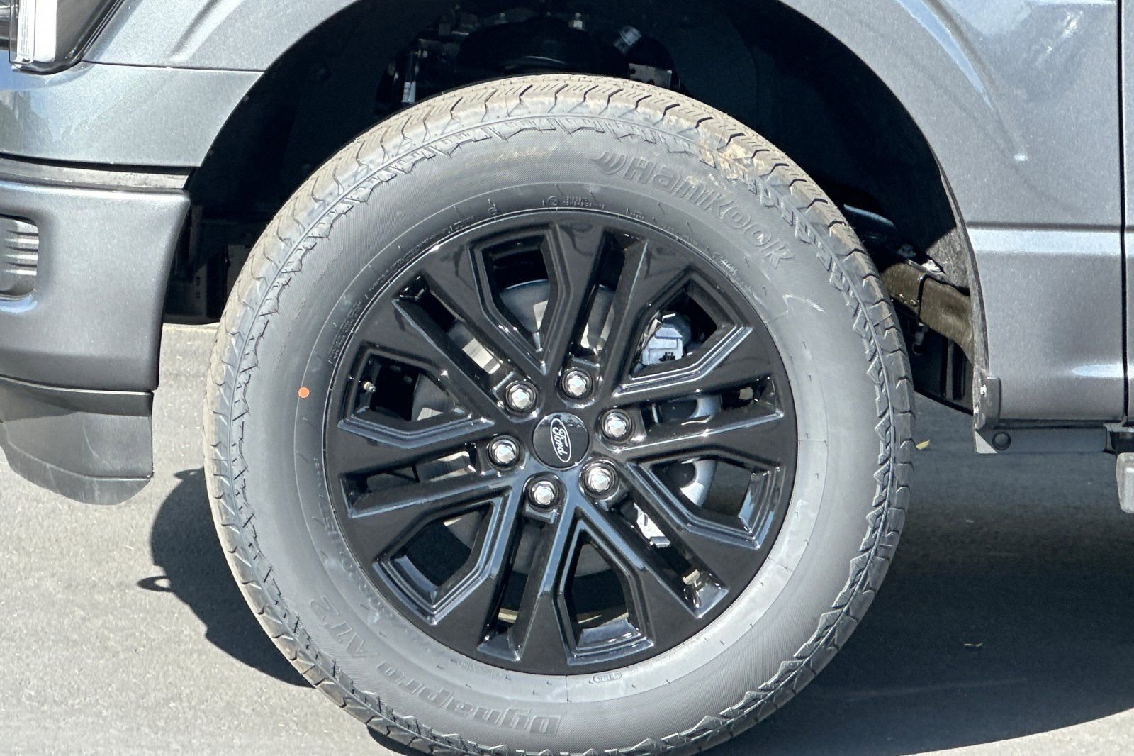 New 2026 Ford F150 Lariat w/ Equipment Group 501A Mid image 25