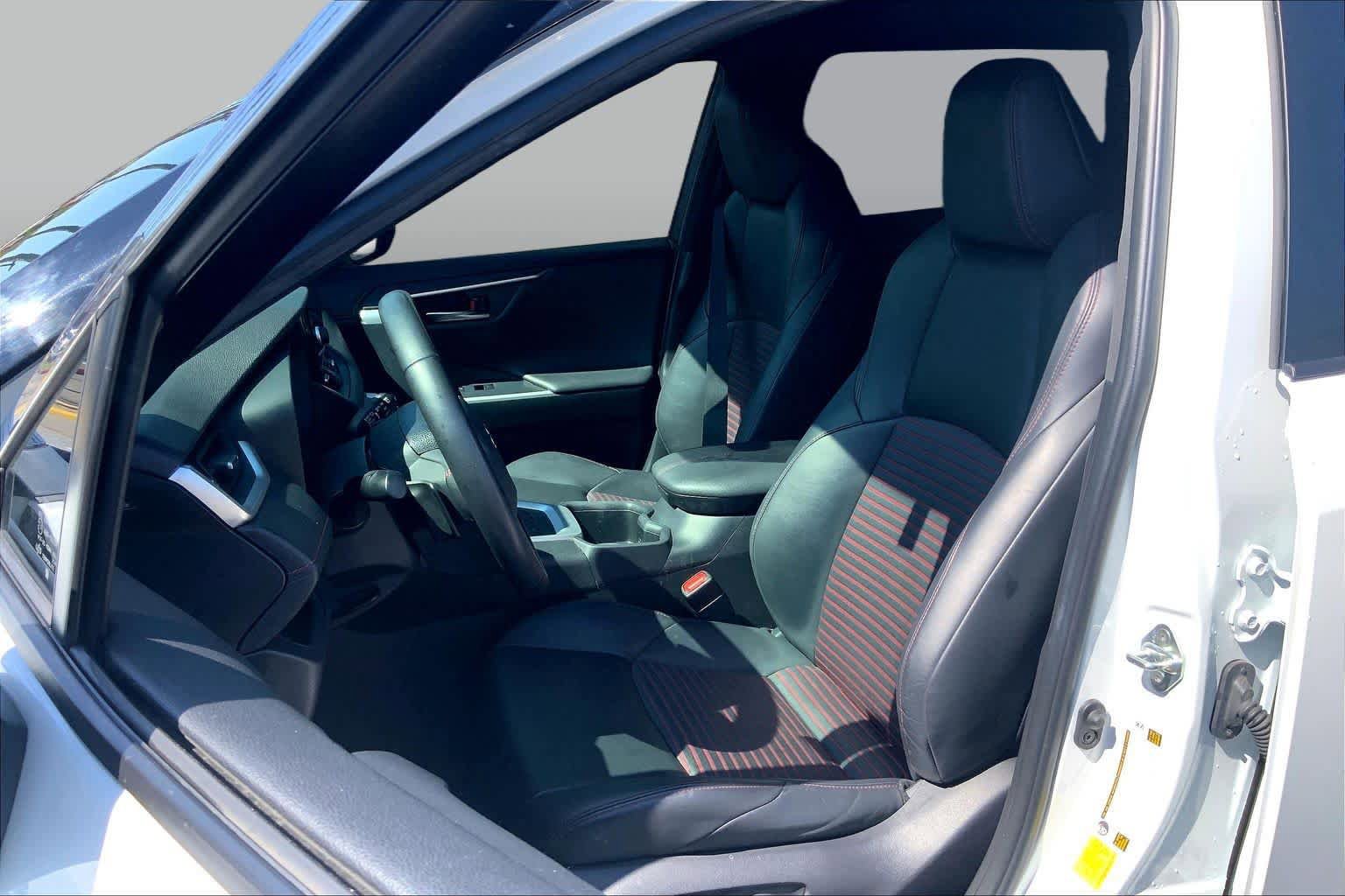 Used 2024 Toyota RAV4 XSE w/ Weather Package AWD/4WD image 7