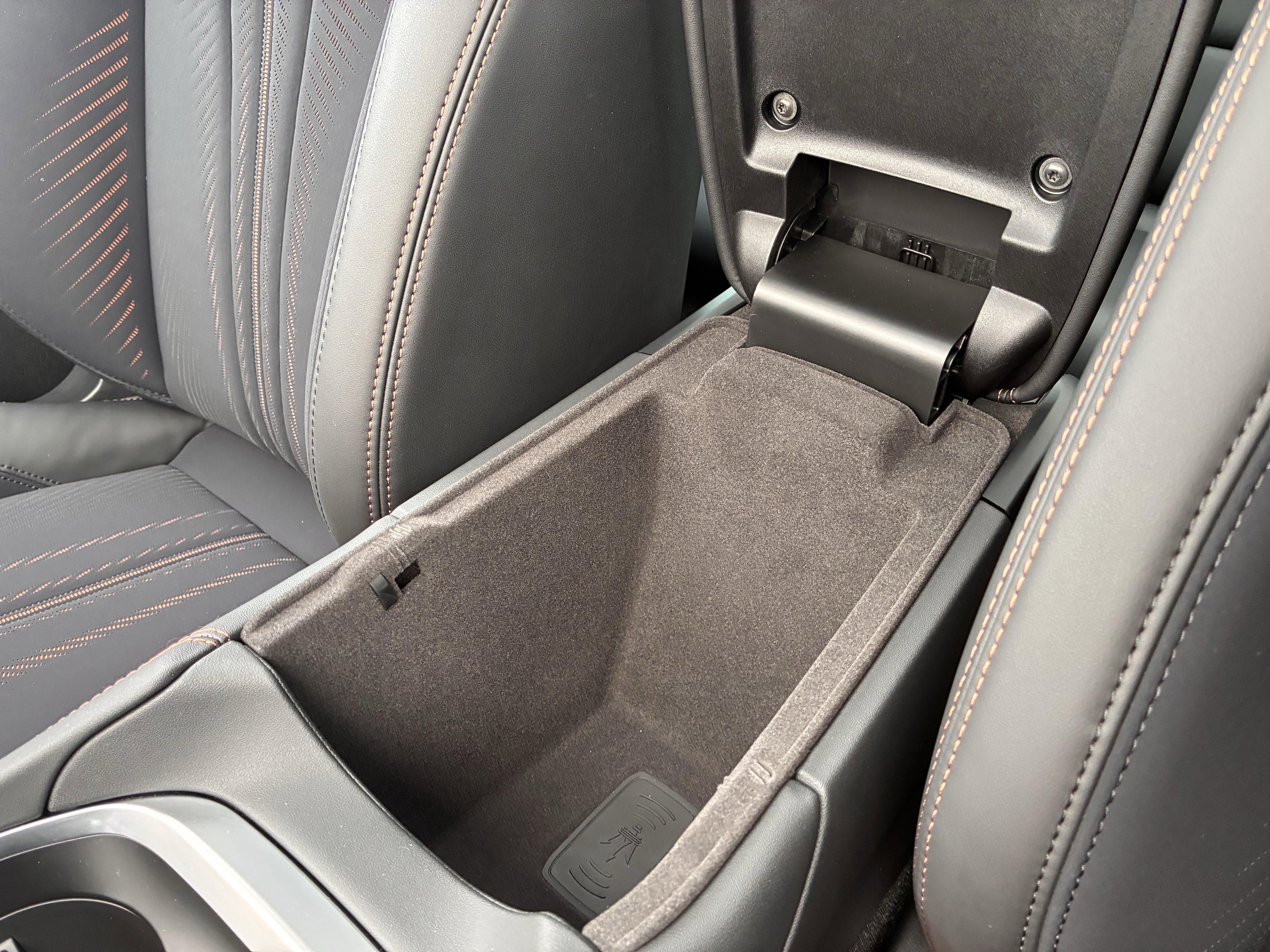 Used 2025 Maserati Grecale Folgore image 19