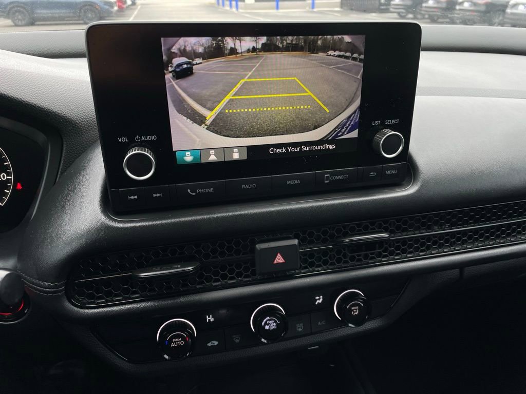 Used 2025 Honda HR-V LX image 17