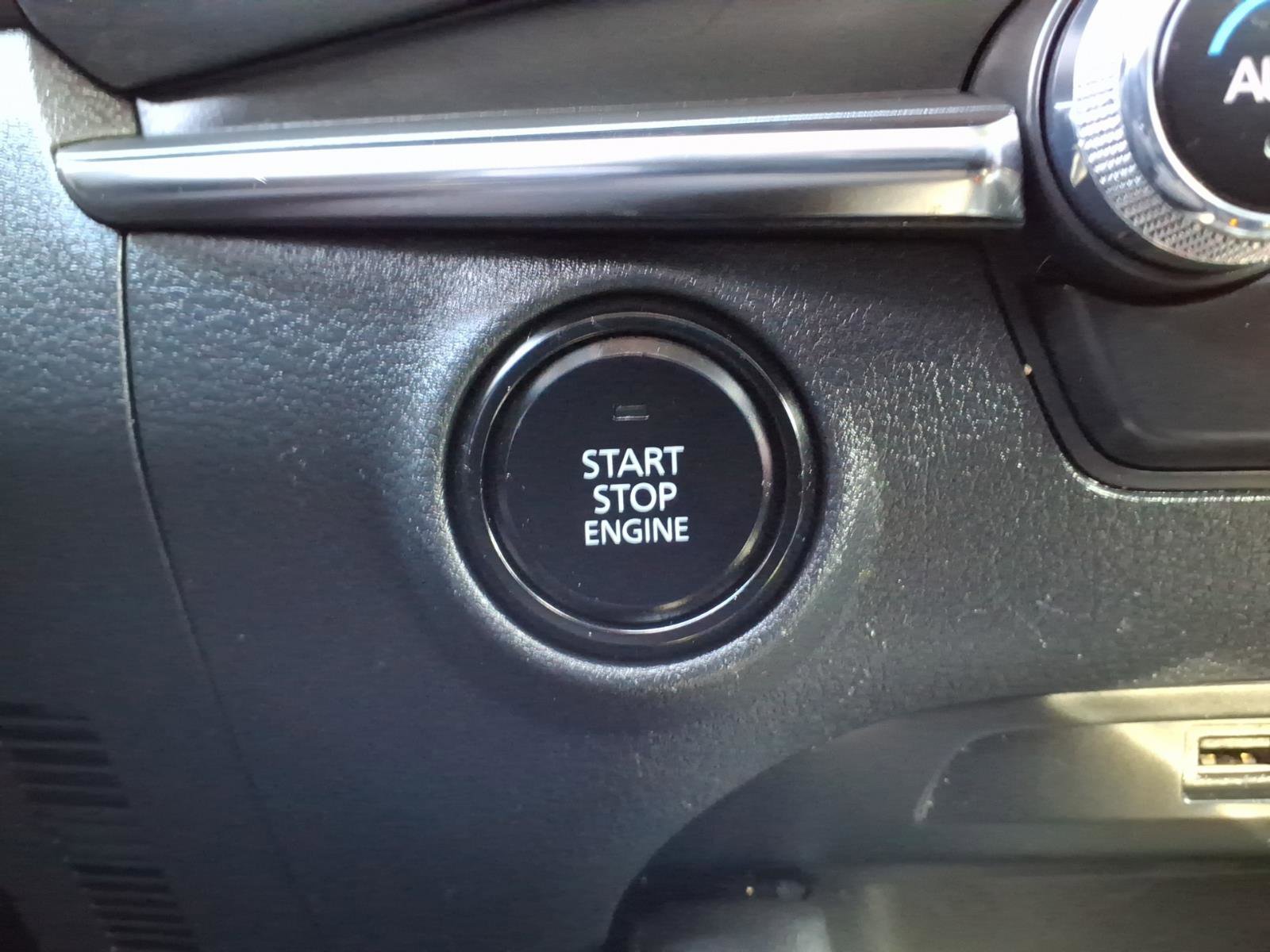 Used 2021 MAZDA MAZDA3 s image 15