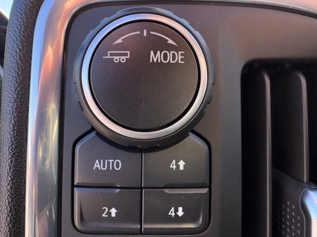 Used 2021 Chevrolet Silverado 3500 LT image 41