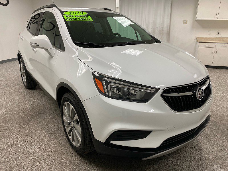 Used 2019 Buick Encore Preferred image 3