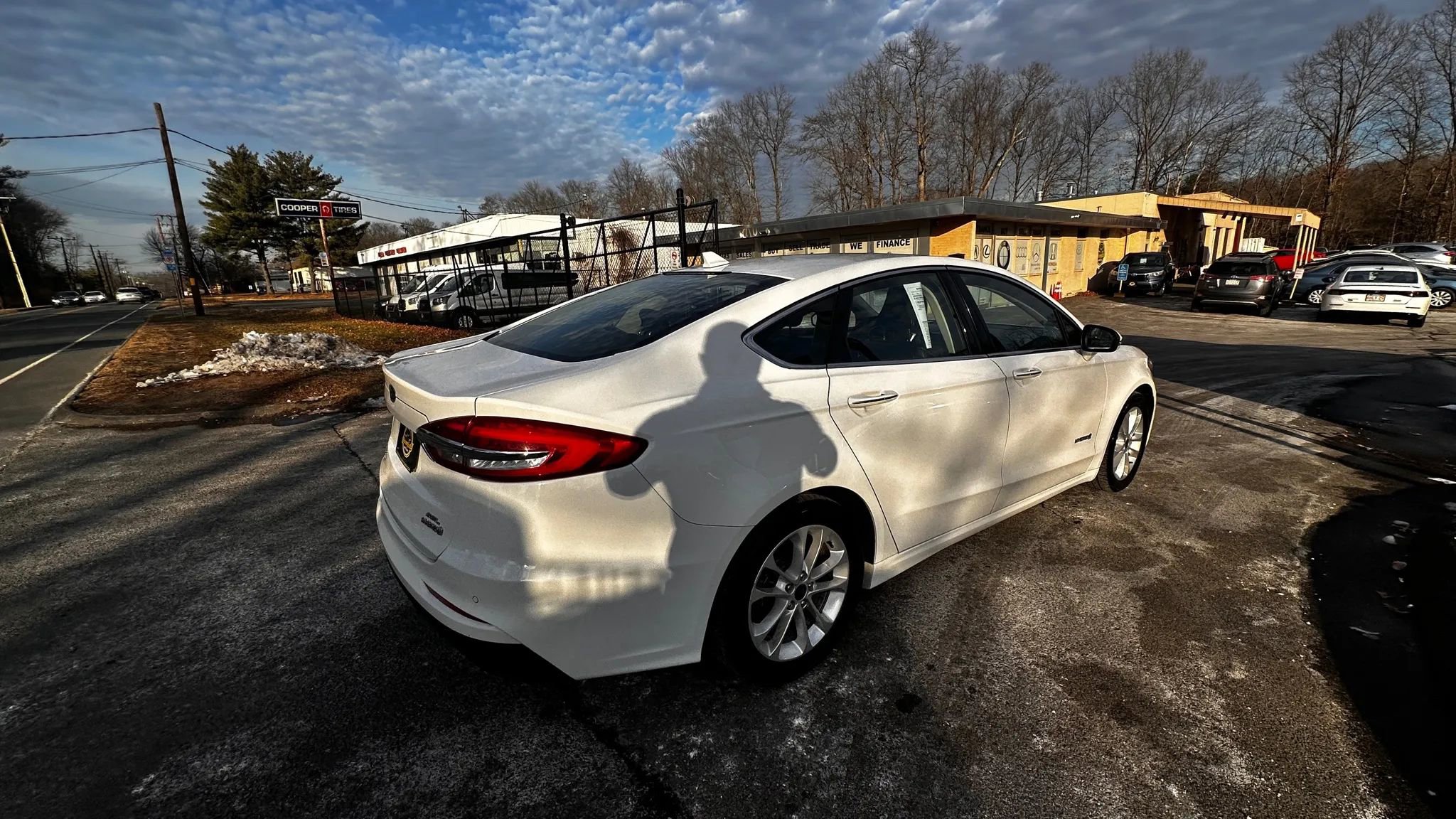 Used 2019 Ford Fusion SEL image 5