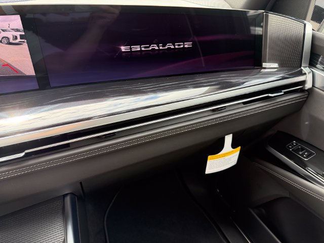 New 2027 Cadillac Escalade Sport w/ Touring Package AWD/4WD image 14