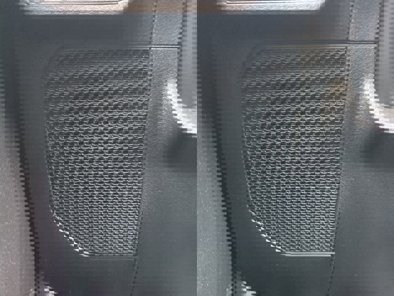 Certified 2024 Jeep Wrangler Sport S image 29