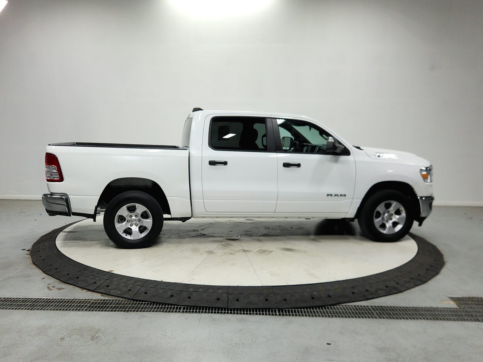 Used 2023 RAM 1500 Lone Star w/ Trailer Tow Group AWD/4WD image 9
