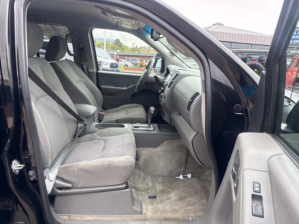 Used 2018 Nissan Frontier SV w/ Value Truck Package AWD/4WD image 28