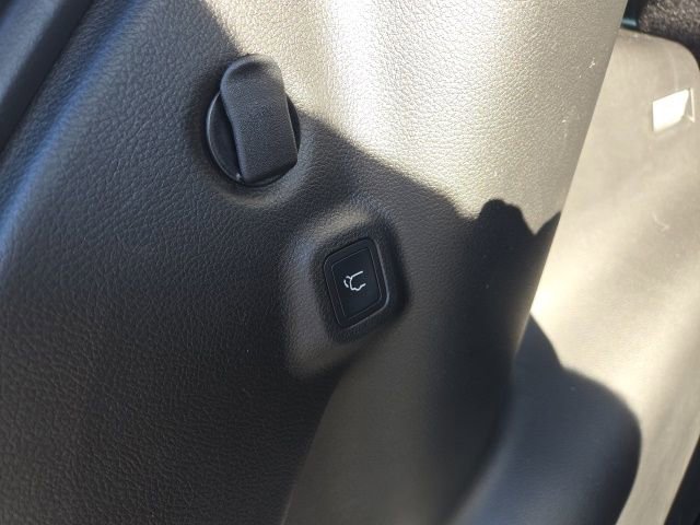 New 2026 Jeep Compass Latitude image 6