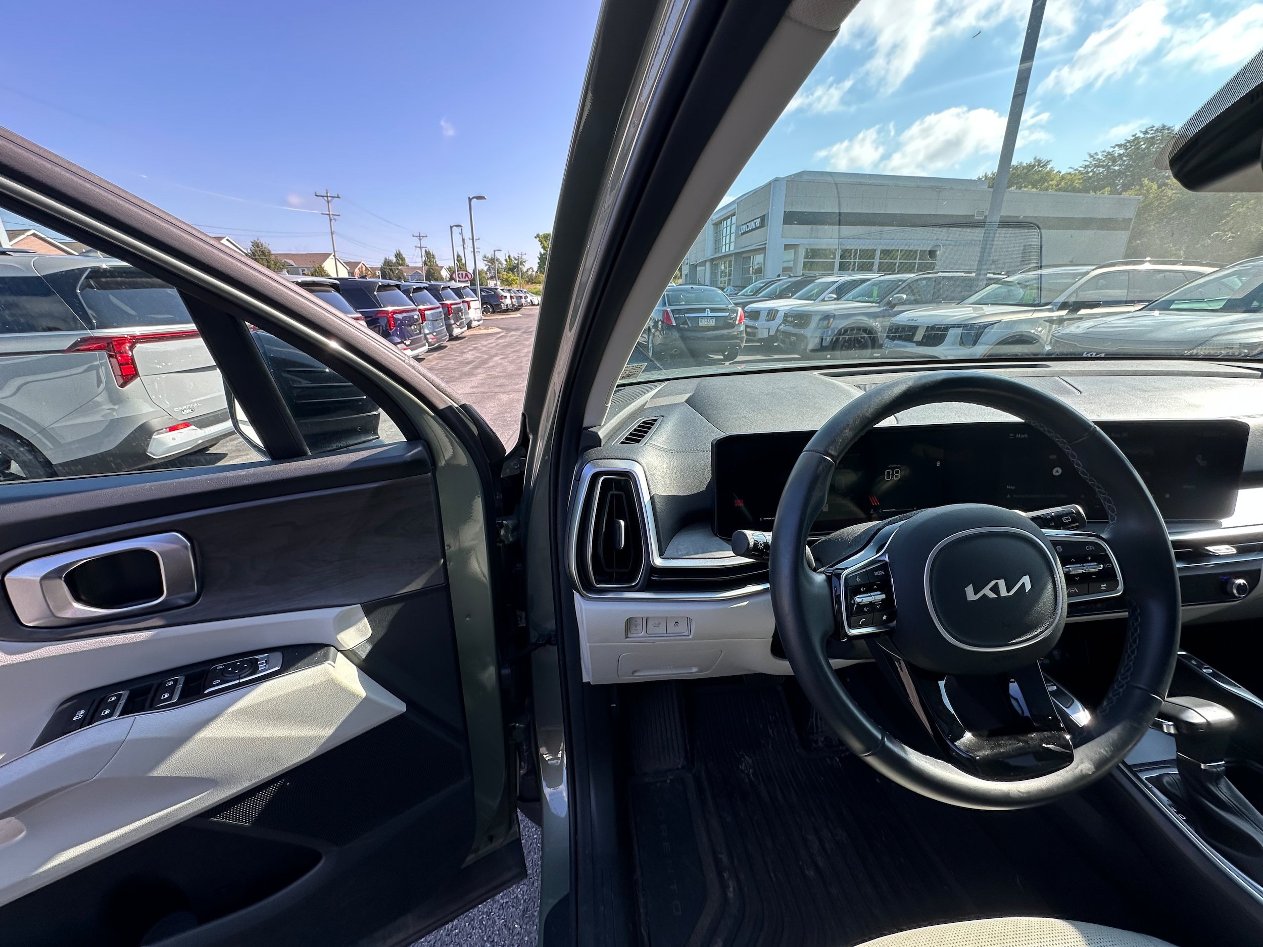 Used 2024 Kia Sorento X-Line EX AWD/4WD image 26
