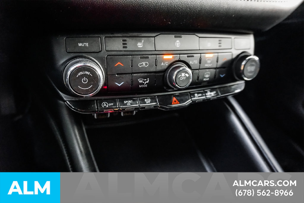 Used 2022 Dodge Durango GT w/ Trailer Tow Group IV RWD image 37
