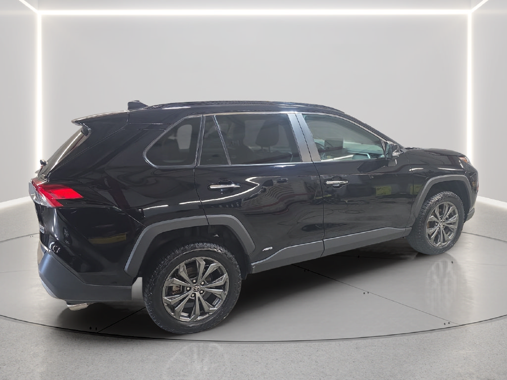 Used 2023 Toyota RAV4 Limited w/ Limited Grade Weather Package AWD/4WD image 7