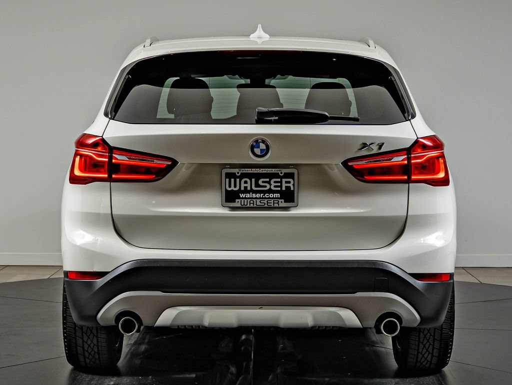 Used 2017 BMW X1 xDrive28i AWD/4WD image 6