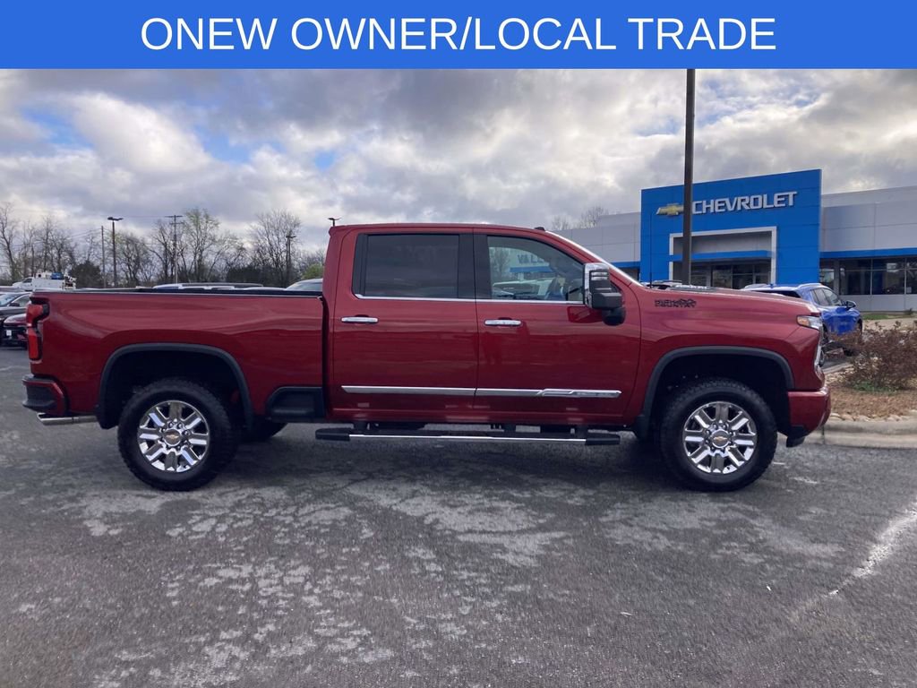 Used 2026 Chevrolet Silverado 2500 High Country w/ Technology Package image 2