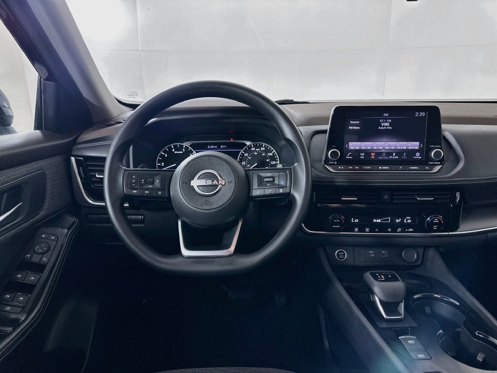 Used 2023 Nissan Rogue SV FWD image 21