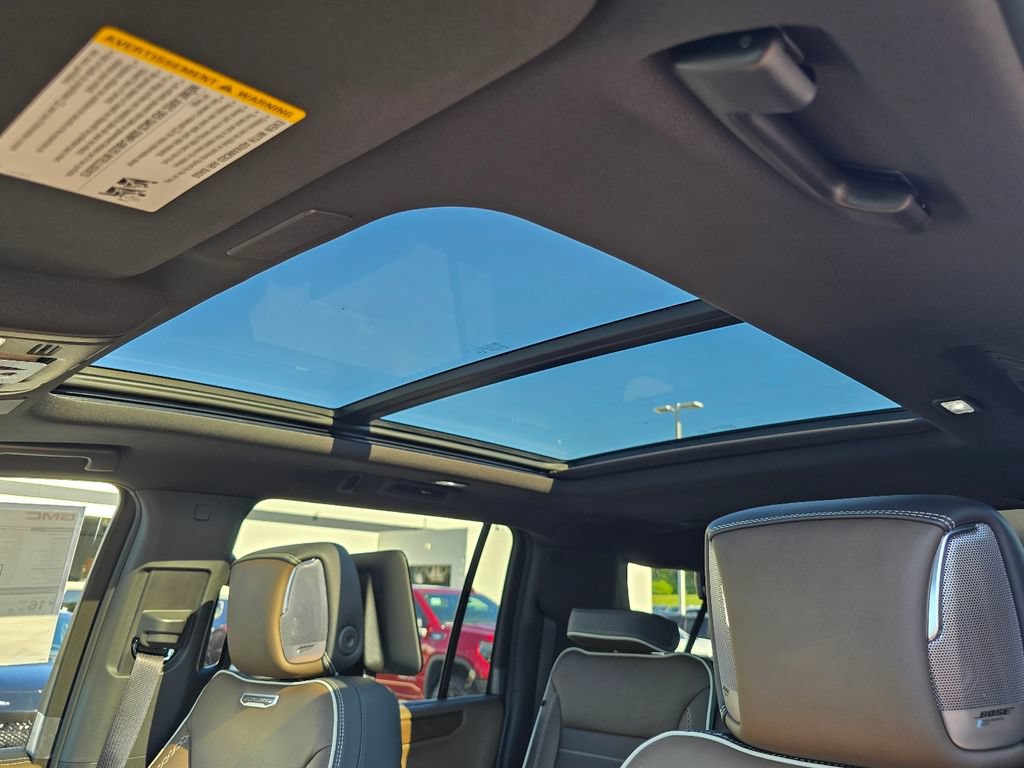New 2026 GMC Yukon XL Denali Ultimate AWD/4WD image 20