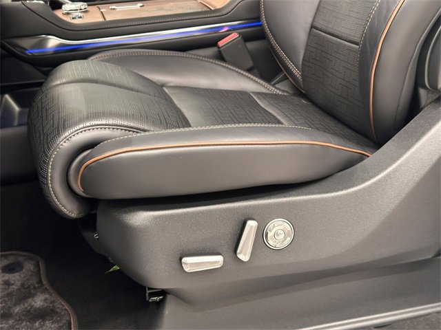 New 2025 Lincoln Navigator Black Label image 20