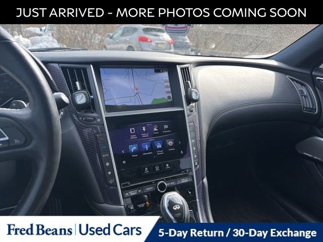 Used 2017 INFINITI Q60 Red Sport 400 image 15