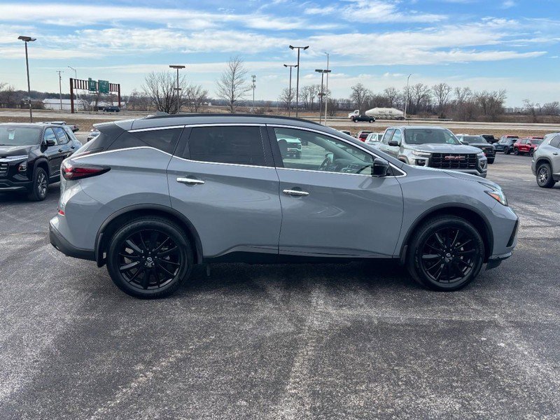 Used 2024 Nissan Murano SV w/ SV Midnight Edition Package image 6