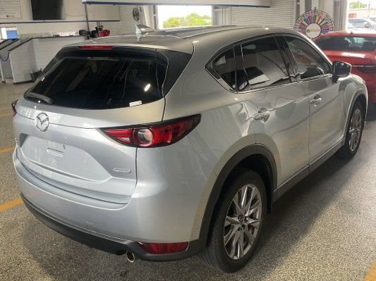 Used 2019 MAZDA CX-5 Grand Touring FWD image 2