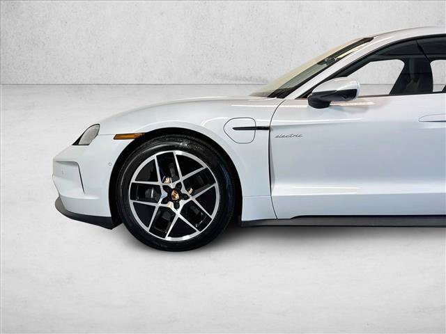 New 2026 Porsche Taycan AWD/4WD image 27
