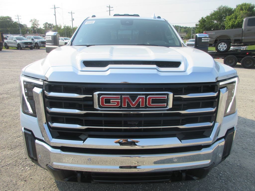 New 2026 GMC Sierra 2500 SLT w/ SLT Premium Package AWD/4WD image 12
