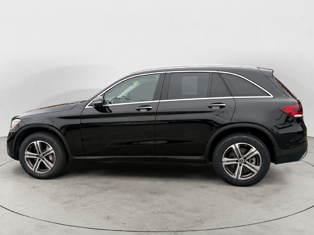 Used 2022 Mercedes-Benz GLC 300 w/ Premium Package Lite image 6