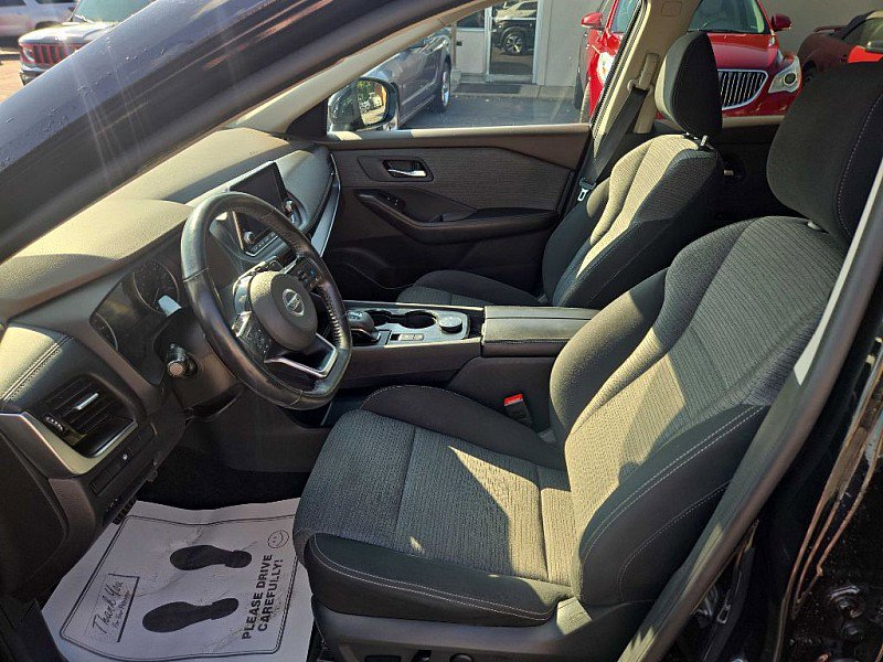 Used 2021 Nissan Rogue SV image 10