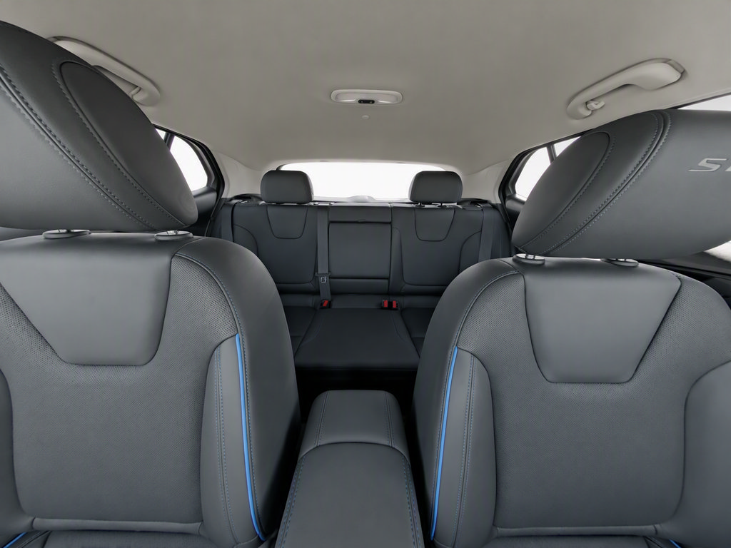 Used 2025 Buick Encore GX Sport Touring w/ Comfort Package FWD image 17