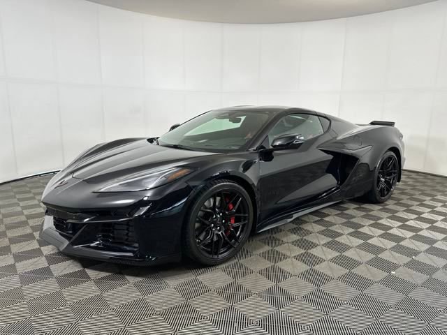 Used 2024 Chevrolet Corvette Z06 w/ Battery Protection Package image 8