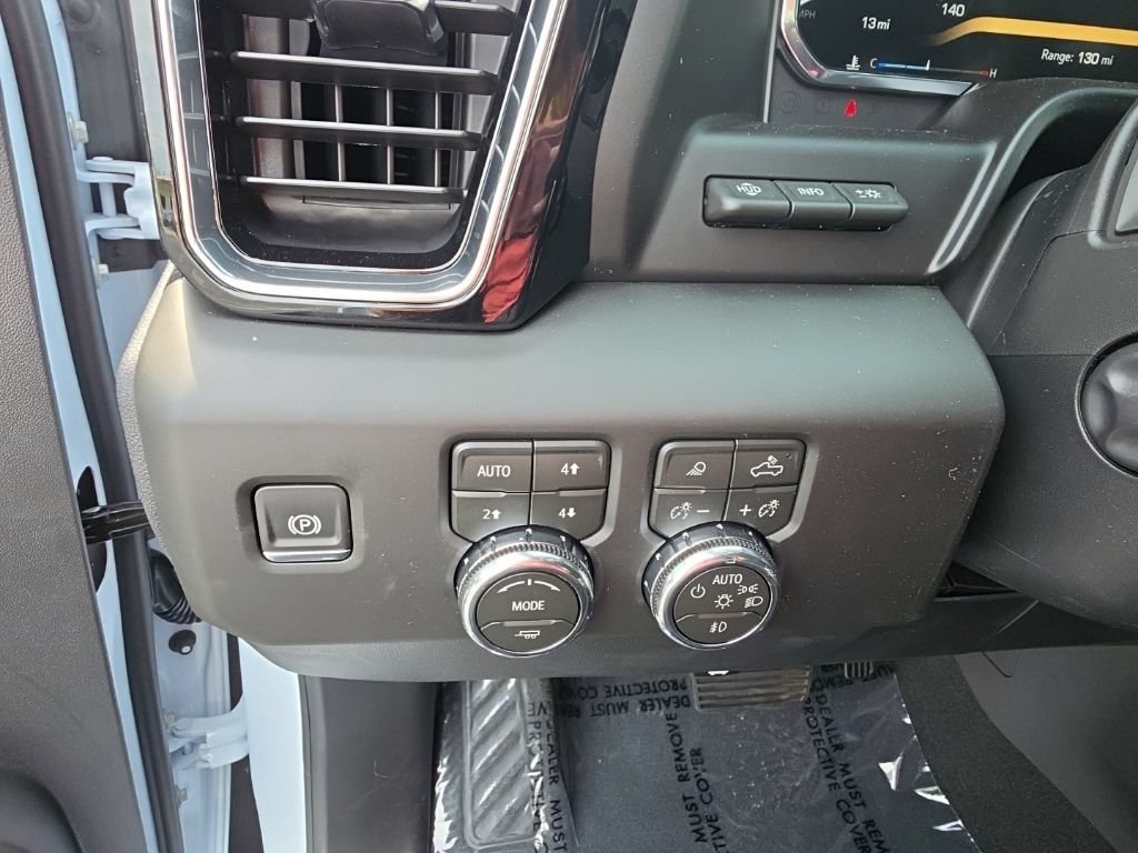 New 2026 GMC Sierra 1500 Denali AWD/4WD image 18