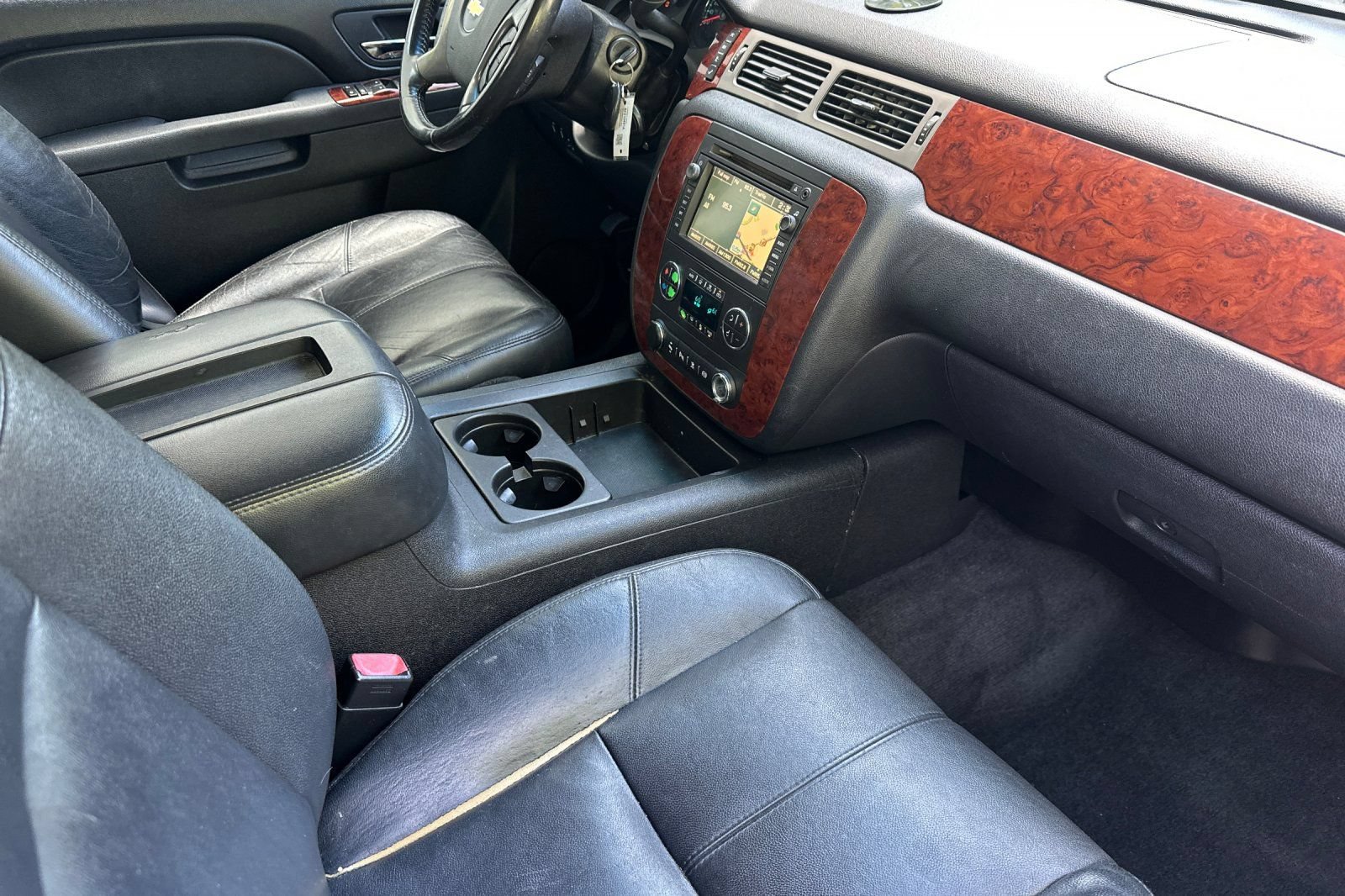 Used 2011 Chevrolet Silverado 2500 LTZ w/ LTZ Plus Package AWD/4WD image 18