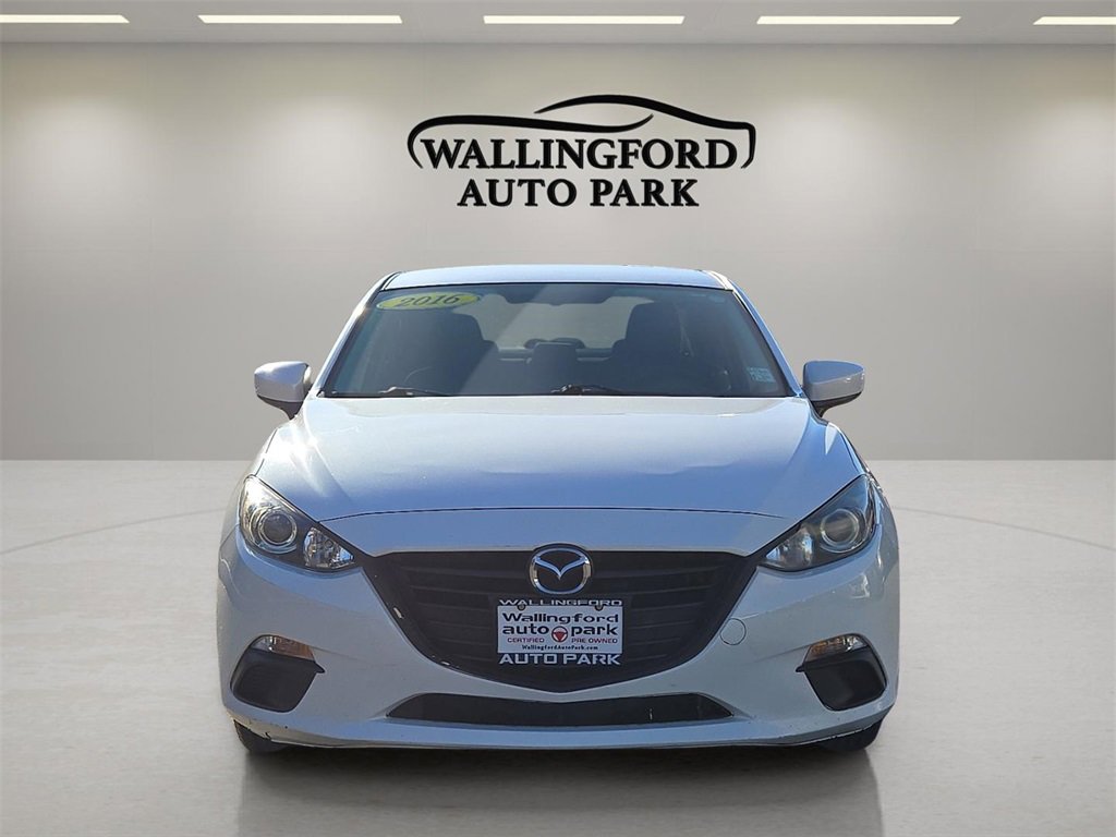 Used 2016 MAZDA MAZDA3 i Sport w/ Preferred Equipment Package image 2