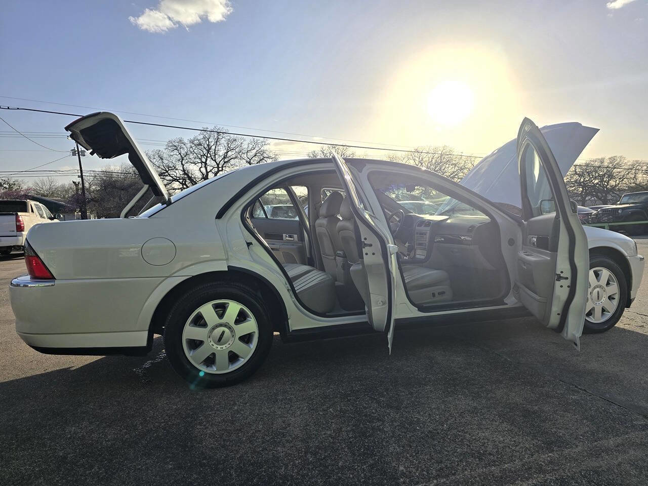 Used 2004 Lincoln LS image 54