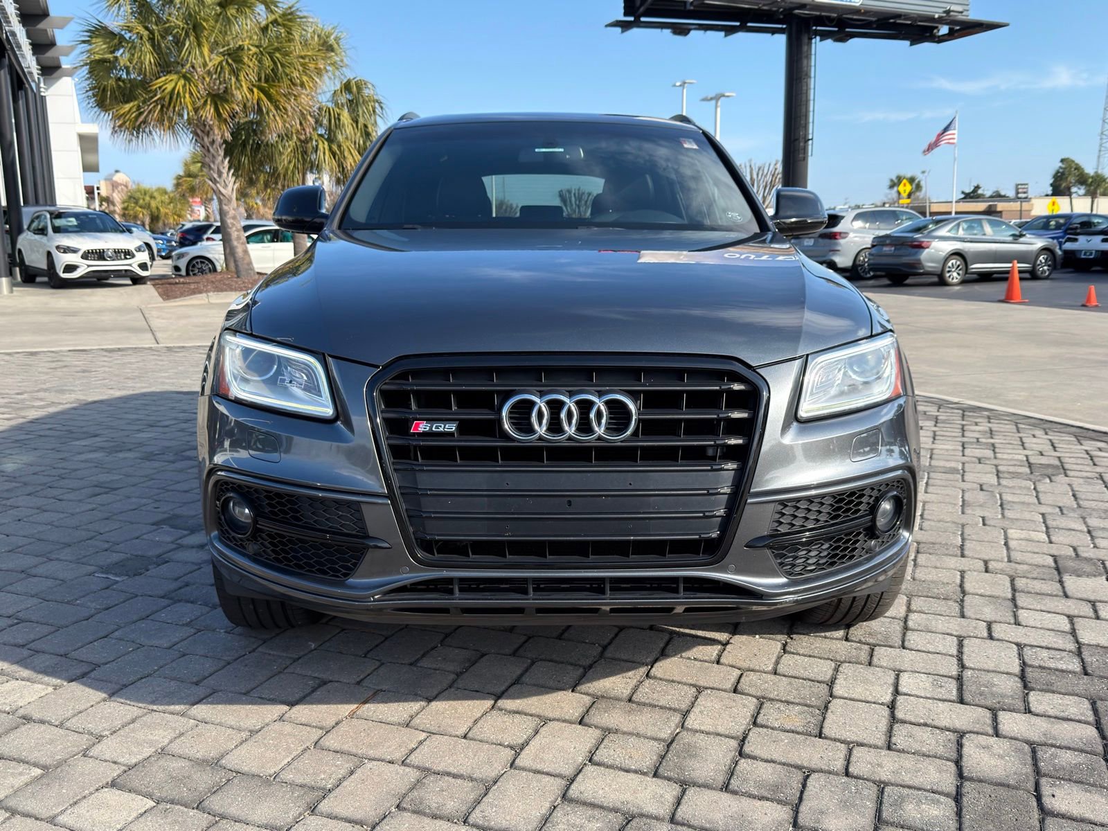 Used 2017 Audi SQ5 Premium Plus w/ Technology Package image 6