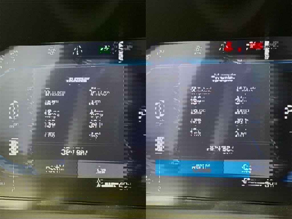 Certified 2025 Volvo XC90 B5 Core image 12